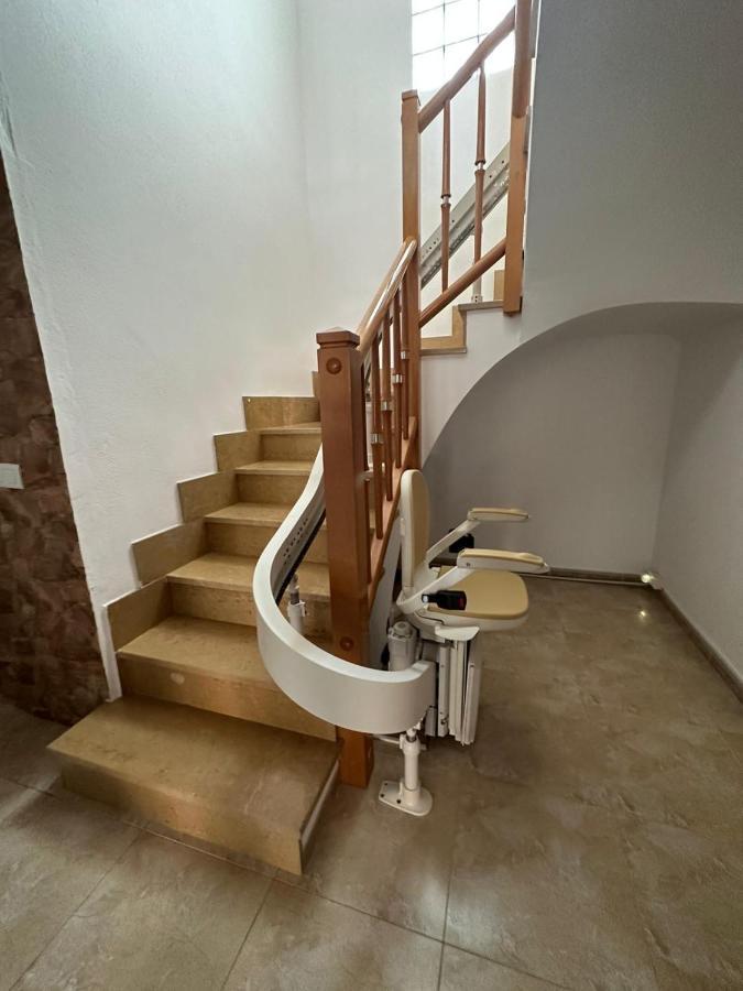 La Casa Latina Villa บินารอส ภายนอก รูปภาพ